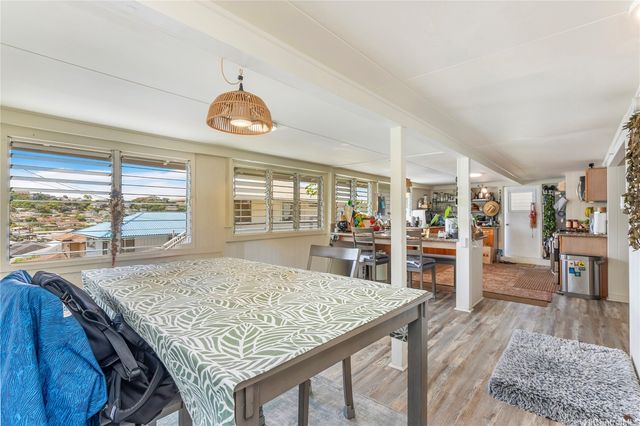 3251 Palolo Terrace Place, Honolulu, HI 96816