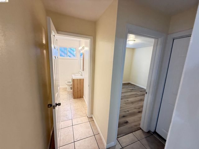 1817 73Rd Ave, Oakland, CA 94621
