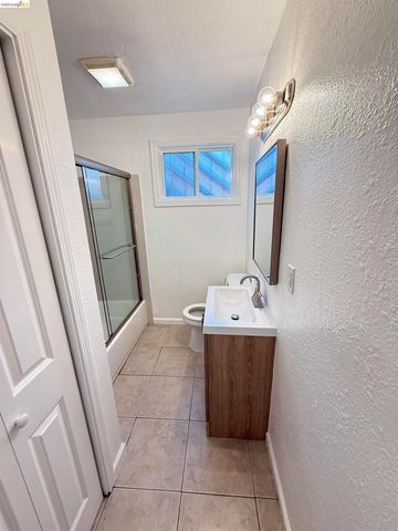 1817 73Rd Ave, Oakland, CA 94621