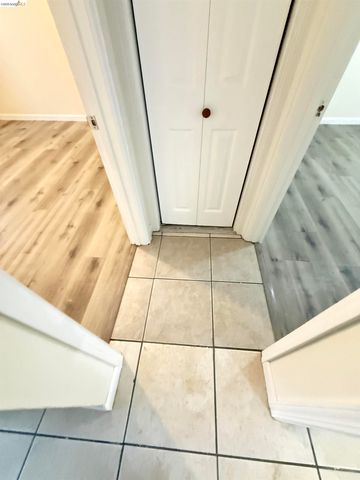 1817 73Rd Ave, Oakland, CA 94621