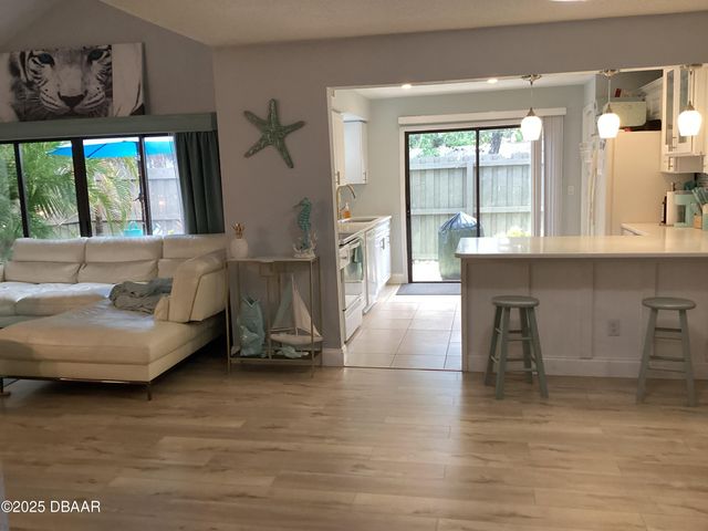 216 Pine Cone Trail, Ormond Beach, FL 32174