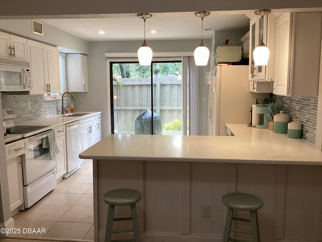 216 Pine Cone Trail, Ormond Beach, FL 32174