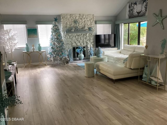 216 Pine Cone Trail, Ormond Beach, FL 32174