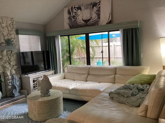 216 Pine Cone Trail, Ormond Beach, FL 32174