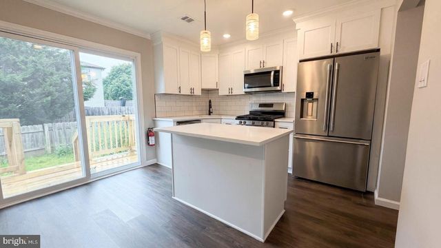 5 BORDENSHIRE DR, Bordentown, NJ 08505
