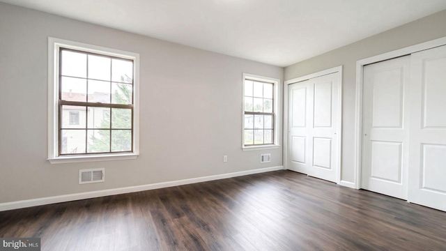 5 BORDENSHIRE DR, Bordentown, NJ 08505