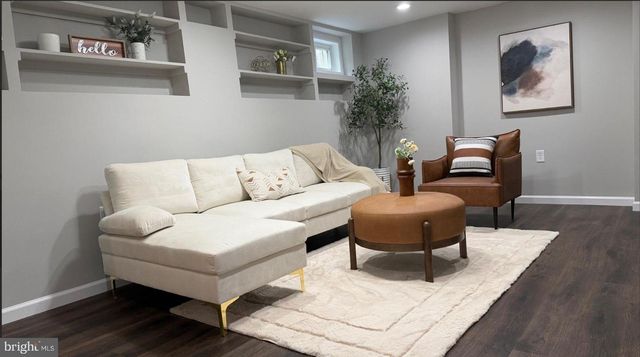 5 BORDENSHIRE DR, Bordentown, NJ 08505