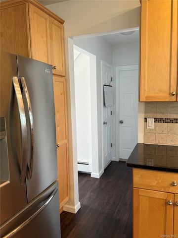 55 Lester Avenue, Freeport, NY 11520