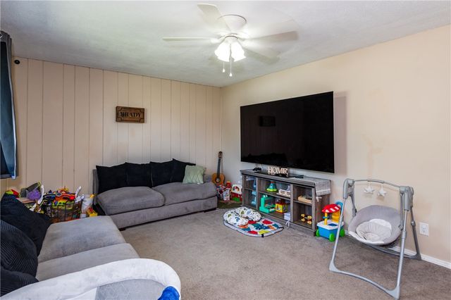 1011 Nettie Drive, Miamisburg, OH 45342