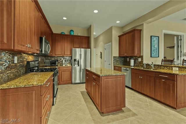 3131 Orangetree BEND, Fort Myers, FL 33905