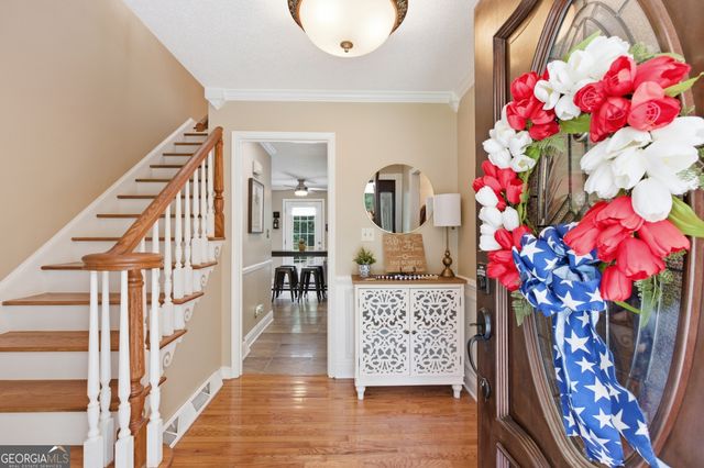 129 Foxdale Court, Toccoa, GA 30577