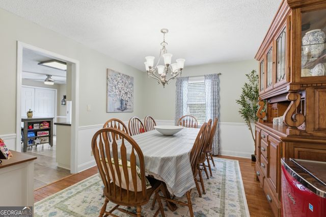 129 Foxdale Court, Toccoa, GA 30577
