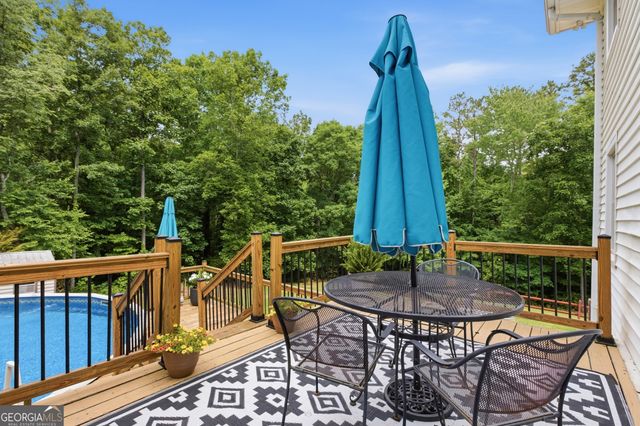 129 Foxdale Court, Toccoa, GA 30577