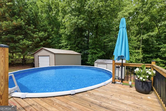 129 Foxdale Court, Toccoa, GA 30577