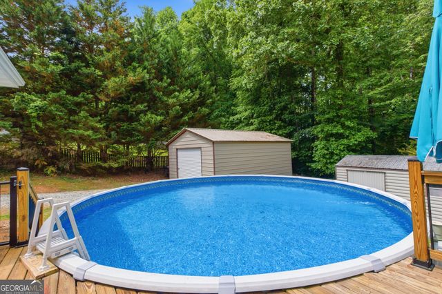 129 Foxdale Court, Toccoa, GA 30577