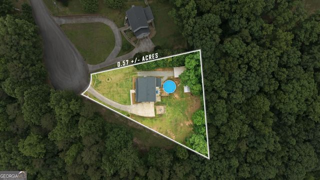 129 Foxdale Court, Toccoa, GA 30577