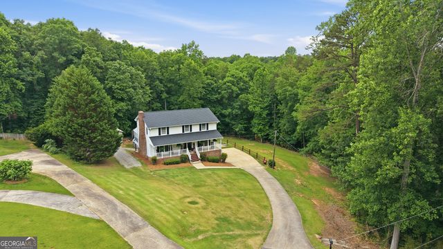 129 Foxdale Court, Toccoa, GA 30577
