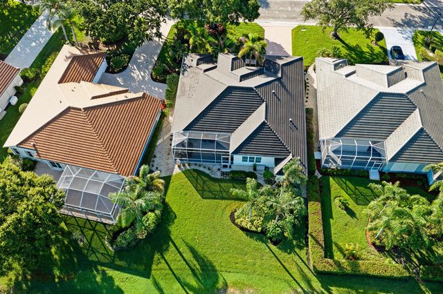2206 SW Whitemarsh Way, Palm City, FL 34990