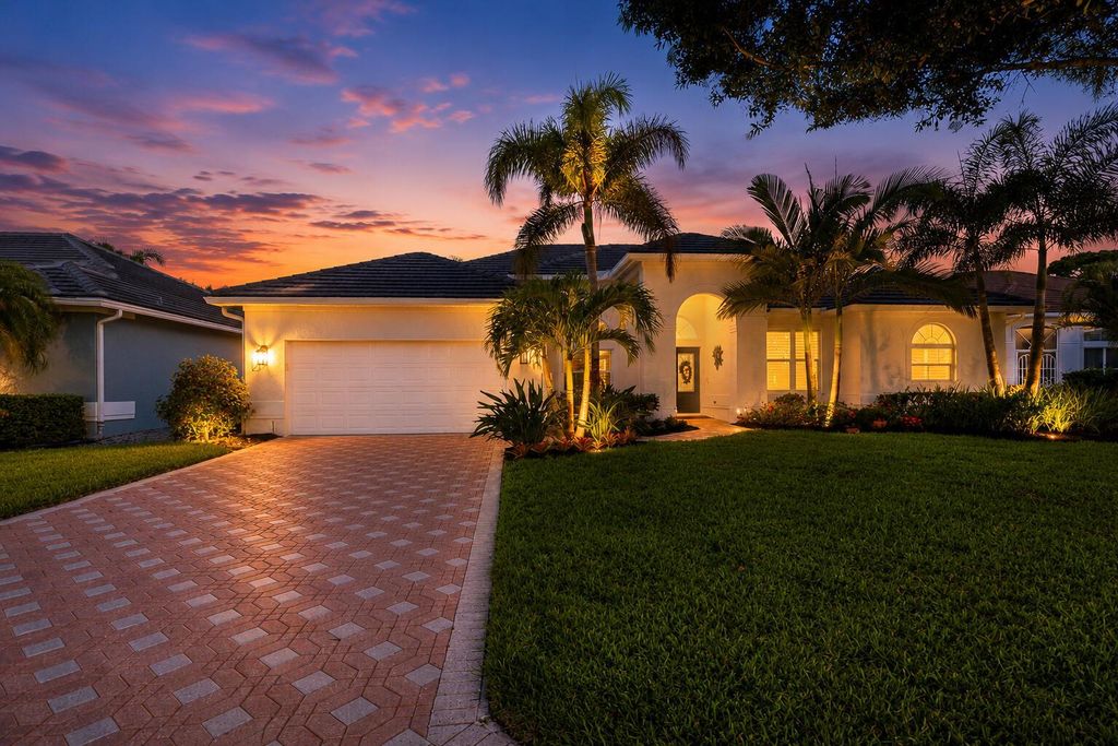 2206 SW Whitemarsh Way, Palm City, FL 34990