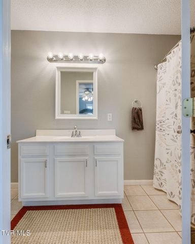 19275 Wyndale Road, Abingdon, VA 24210