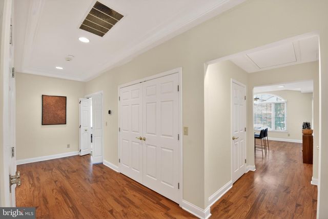 12 FRINGE TREE CT, Princeton, NJ 08540