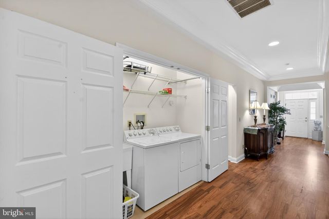12 FRINGE TREE CT, Princeton, NJ 08540