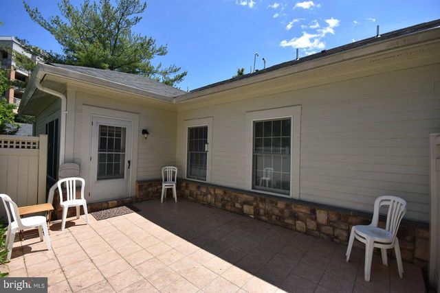 12 FRINGE TREE CT, Princeton, NJ 08540