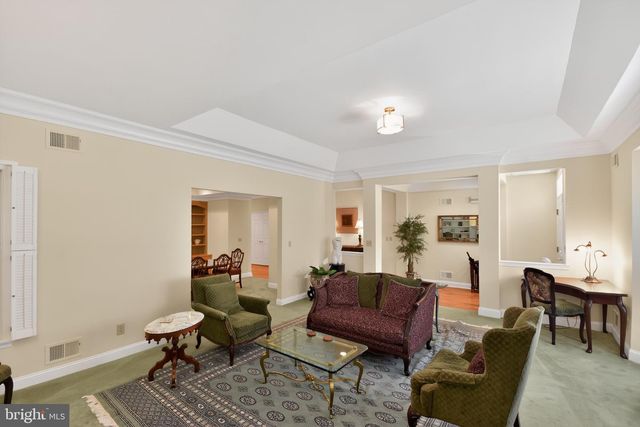 12 FRINGE TREE CT, Princeton, NJ 08540