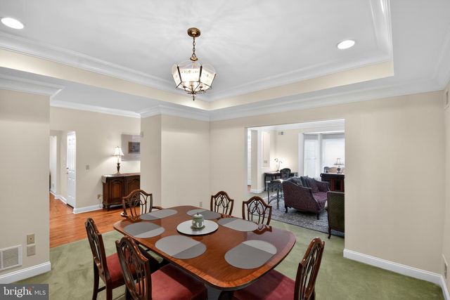 12 FRINGE TREE CT, Princeton, NJ 08540