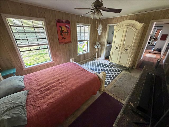 25327 NE STATE ROAD 26, Melrose, FL 32666