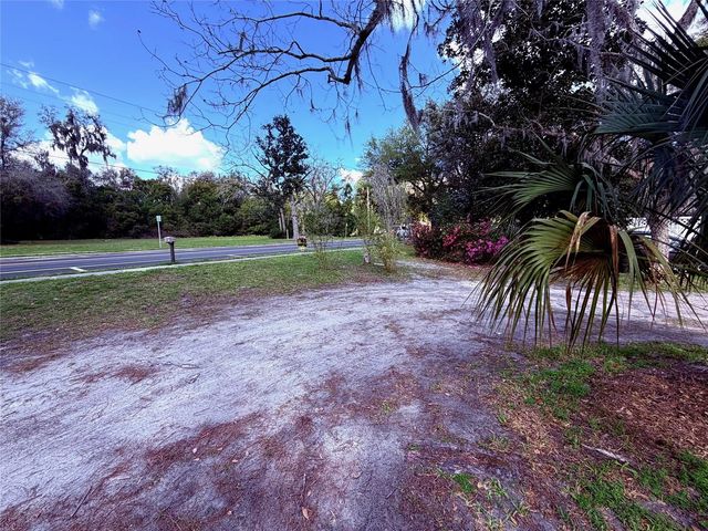 25327 NE STATE ROAD 26, Melrose, FL 32666
