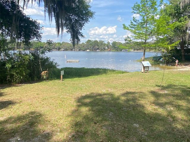 25327 NE STATE ROAD 26, Melrose, FL 32666
