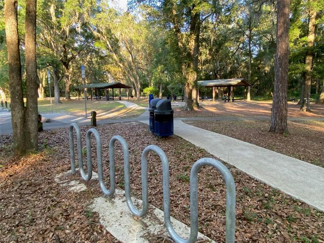 25327 NE STATE ROAD 26, Melrose, FL 32666