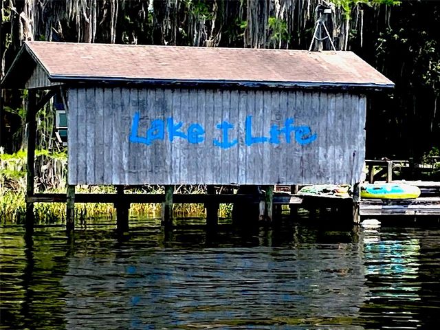 25327 NE STATE ROAD 26, Melrose, FL 32666