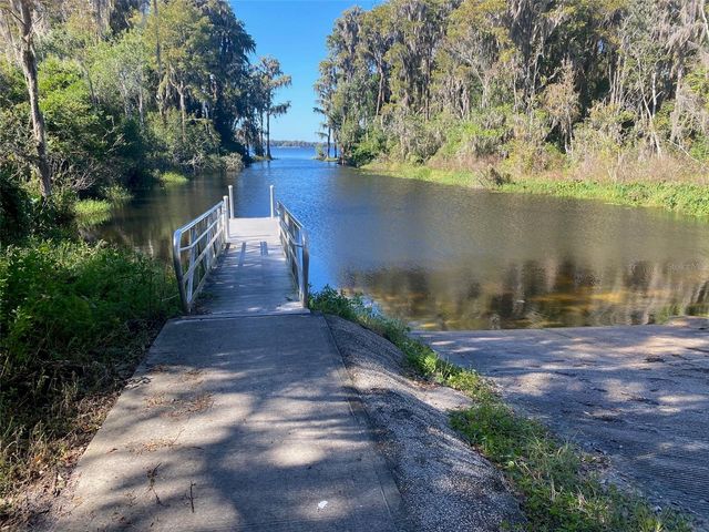 25327 NE STATE ROAD 26, Melrose, FL 32666