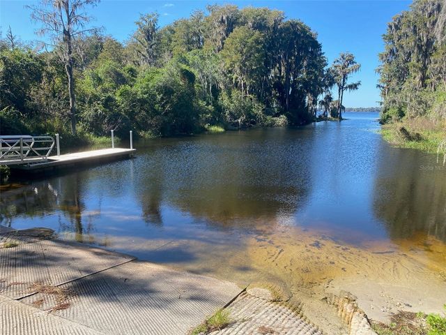 25327 NE STATE ROAD 26, Melrose, FL 32666