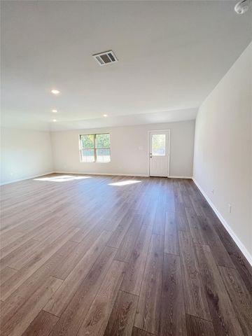 1817 Saint James Place Lane, Anna, TX 75409