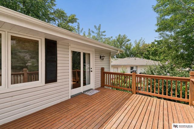 8520 Morning Glory Lane, Lincoln, NE 68505