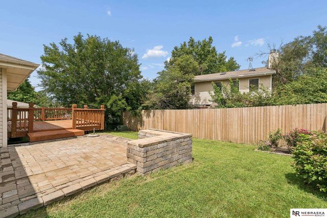 8520 Morning Glory Lane, Lincoln, NE 68505