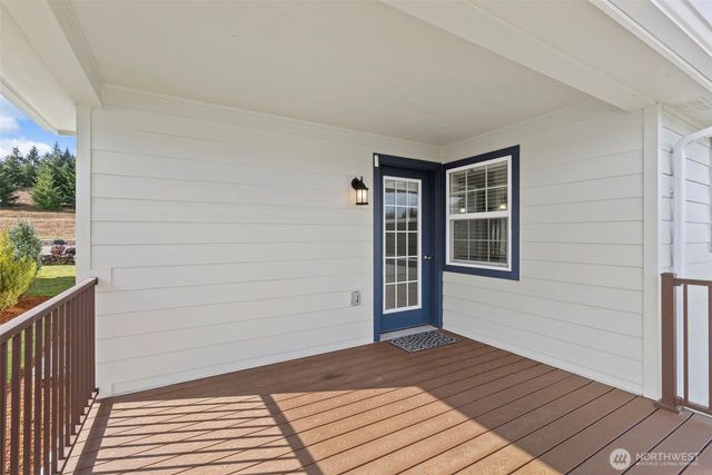 1430 Stillwaters Avenue, Centralia, WA 98531