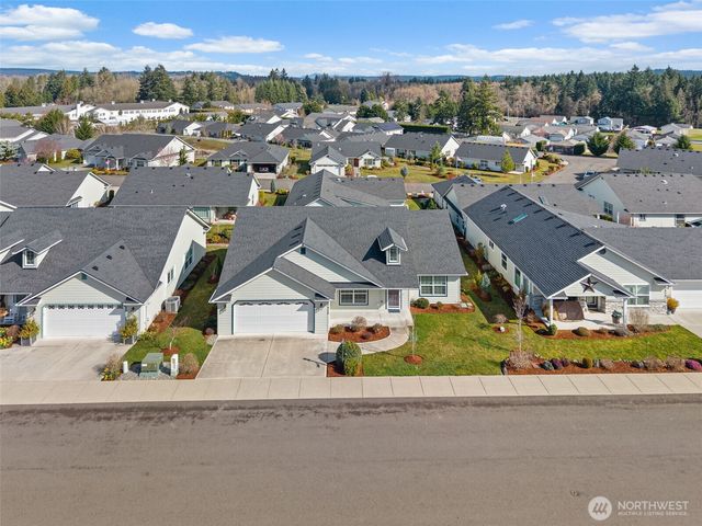 1430 Stillwaters Avenue, Centralia, WA 98531