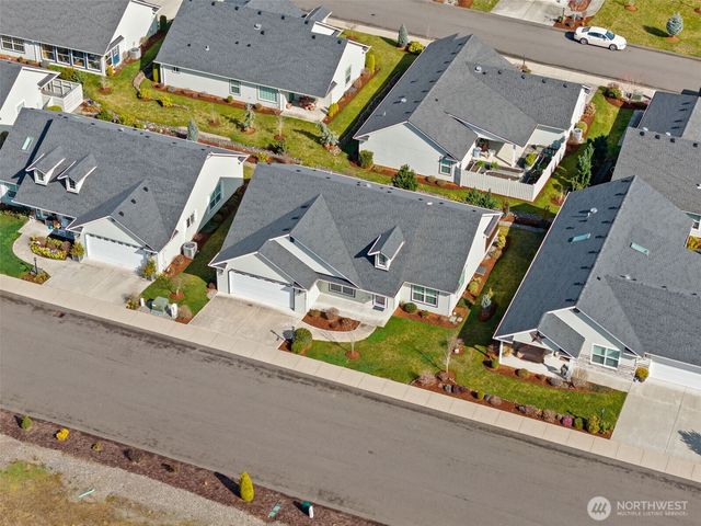 1430 Stillwaters Avenue, Centralia, WA 98531