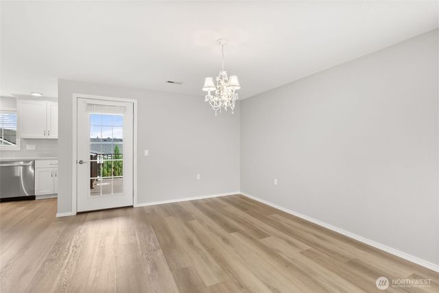 1430 Stillwaters Avenue, Centralia, WA 98531