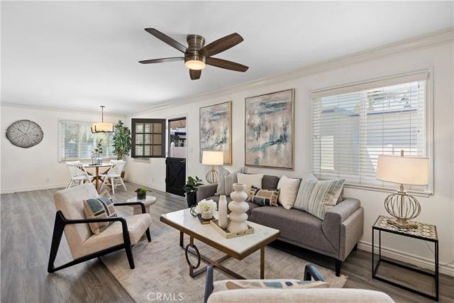 94 Yorktown, Newport Beach, CA 92660