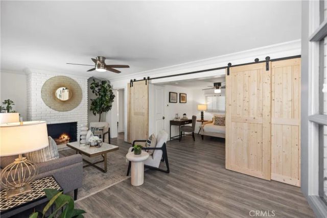 94 Yorktown, Newport Beach, CA 92660