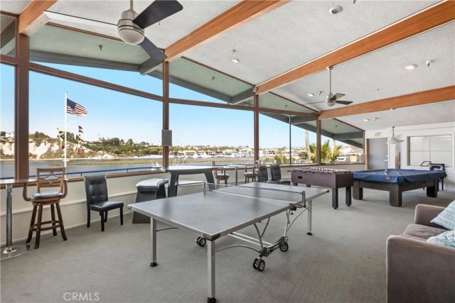 94 Yorktown, Newport Beach, CA 92660