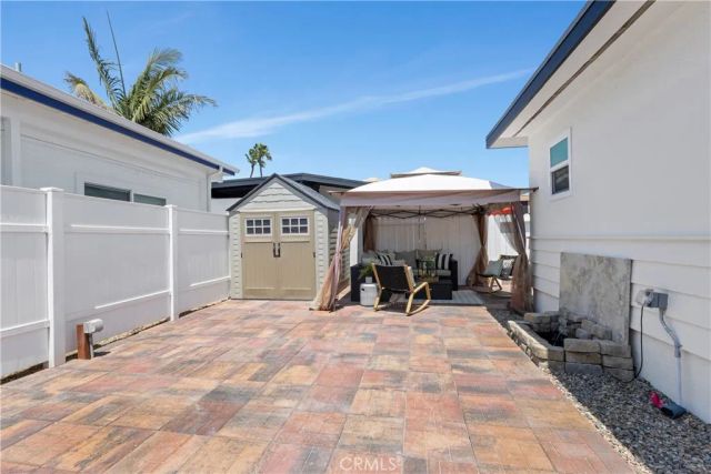 94 Yorktown, Newport Beach, CA 92660