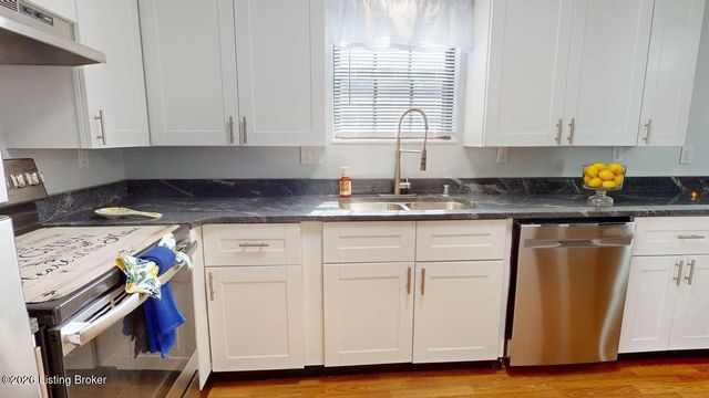 409 College View Dr, Elizabethtown, KY 42701