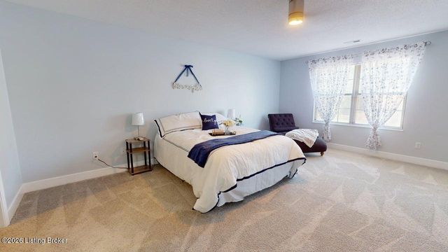 409 College View Dr, Elizabethtown, KY 42701