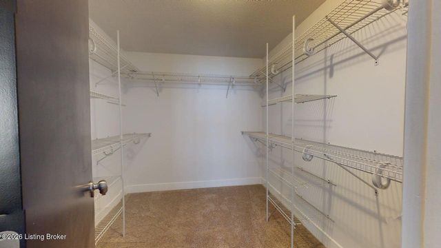409 College View Dr, Elizabethtown, KY 42701